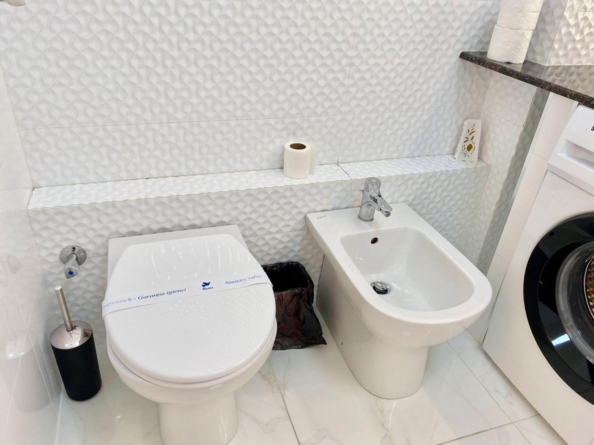 Apartament Confort Кишинев Екстериор снимка