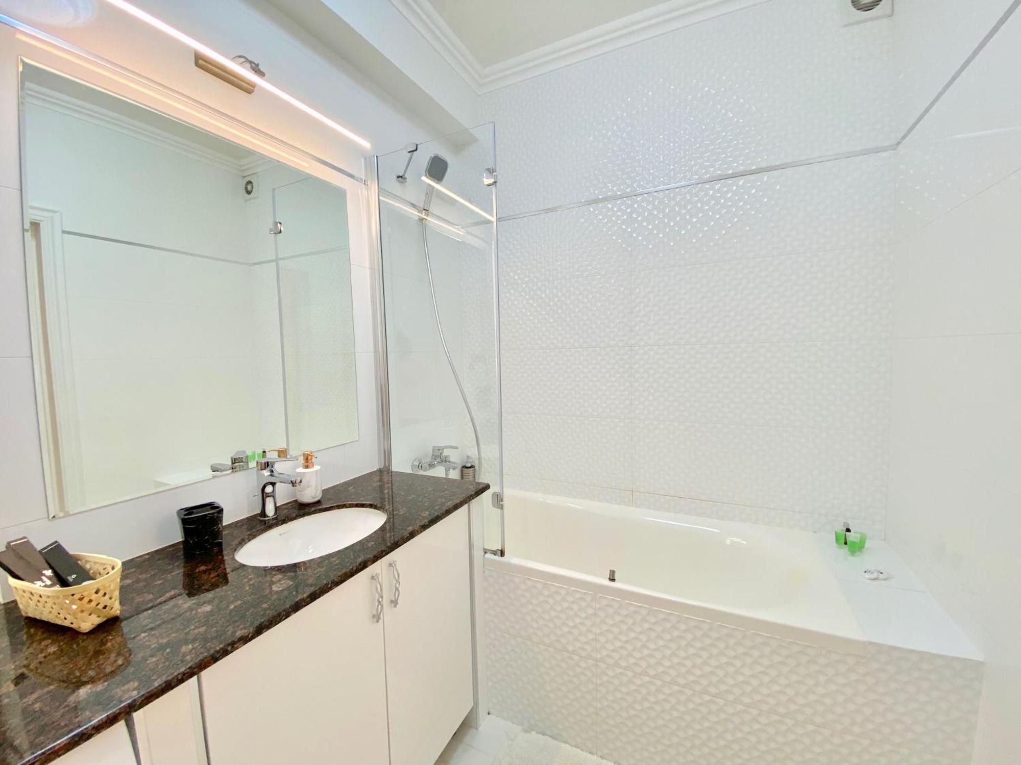 Apartament Confort Кишинев Екстериор снимка